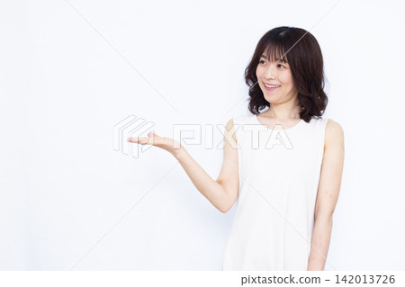 女人介紹 142013726