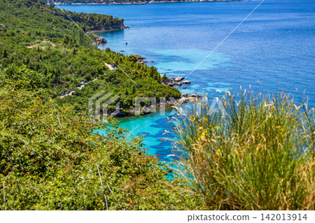 Adriatic coastline and turquoise sea Adriatic coastline and turquoise sea 142013914