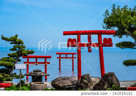 Ogyo Shrine's underwater torii gate at high tide [Tara-cho, Fujitsu-gun, Saga Prefecture] 142016181