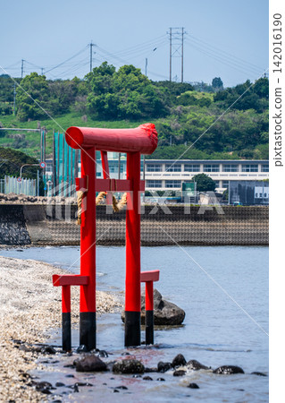 Ogyo Shrine's underwater torii gate at high tide [Tara-cho, Fujitsu-gun, Saga Prefecture] 142016190