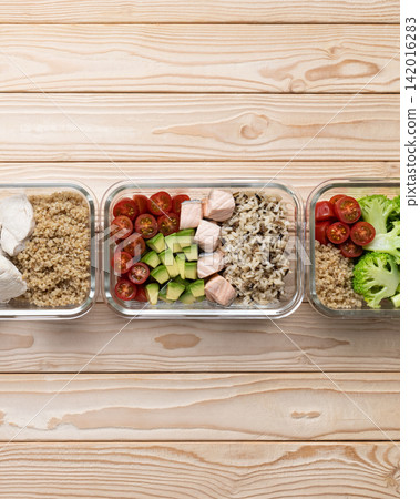 meal prep containers protein vegetables meal prep containers protein vegetables 142016283
