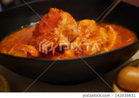 Delicious Spicy King Crab Dish Seafood Meal Delicious Spicy King Crab Dish Seafood Meal 142016631