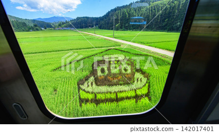 秋田縣:夏季 - 鐵路之旅的壯麗景色 - 秋田內陸鐵道 秋田縣:夏季 - 鐵路之旅的壯麗景色 - 秋田內陸鐵道 142017401