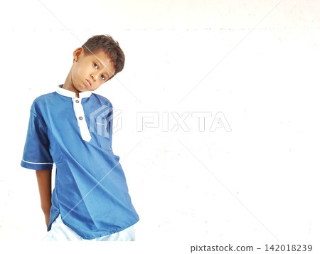 boy with paint roller boy with paint roller 142018239