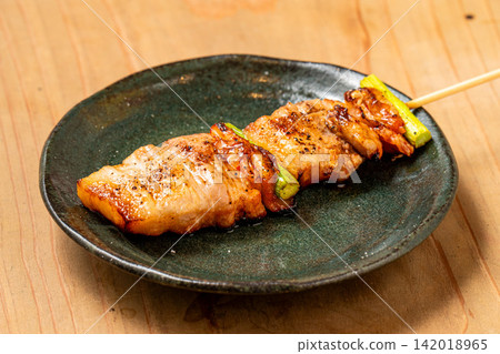 美味又辣的補給菜單：五花肉泡菜串 142018965