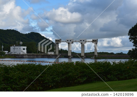 Kutsutari Dam Kutsutari Dam 142019896