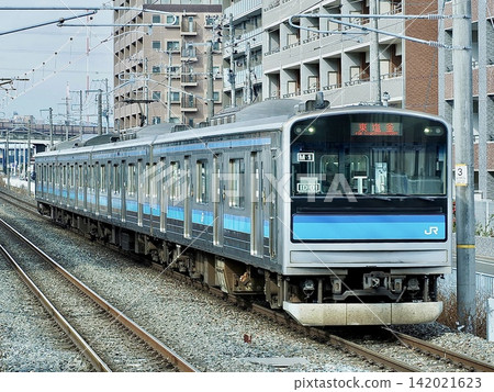 Senseki Line 205 series 3100 series Kozurushinden Station Senseki Line 205 series 3100 series Kozurushinden Station 142021623
