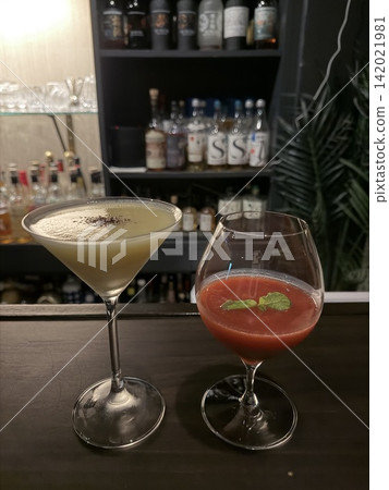Cocktail Cocktail 142021981