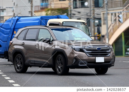國產SUV車輛圖片 國產SUV車輛圖片 142028637