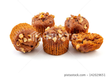 mini Longan and Red Date Sponge Cupcakes with Nuts mini Longan and Red Date Sponge Cupcakes with Nuts 142029651