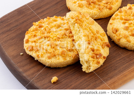 sugar Free Peanut Butter Cookies topped with Crushed Nuts sugar Free Peanut Butter Cookies topped with Crushed Nuts 142029661
