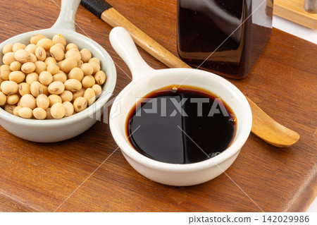 traditional Soy Sauce Fermented Seasoning Food Ingredient traditional Soy Sauce Fermented Seasoning Food Ingredient 142029986