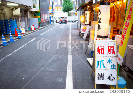 新宿的街道 新宿的街道 142030370