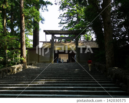 伊勢神社 142030575