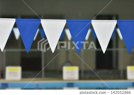 backstroke sign triangle flag backstroke sign triangle flag 142032866
