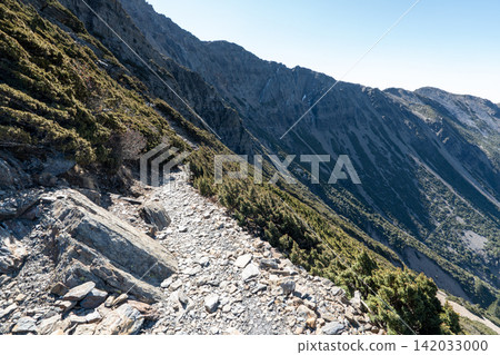 Scenery from the climbing route to Yushan, Taiwan's highest peak. Scenery from the climbing route to Yushan, Taiwan's highest peak. 142033000