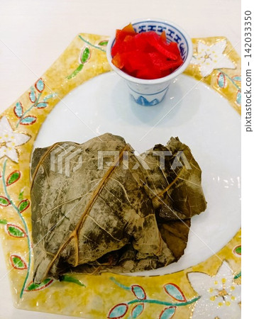 Chinese lunch Chinese lunch 142033350