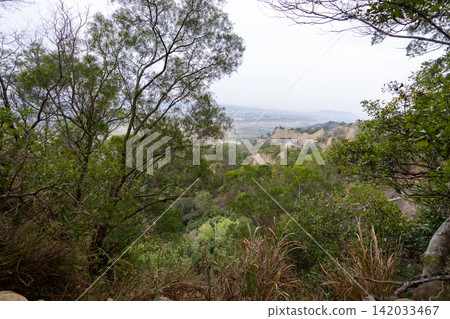 台灣第35座小山峰火岩山登山路線沿途風景。 台灣第35座小山峰火岩山登山路線沿途風景。 142033467