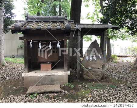 位於埼玉縣埼玉市中央區的八王子神社,始建於鎌倉時代,是該地名的由來。 位於埼玉縣埼玉市中央區的八王子神社,始建於鎌倉時代,是該地名的由來。 142034485