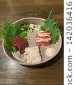 馬生魚片拼盤 142036416