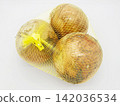 超市裡販售的洋蔥圖片（照片素材） 142036534