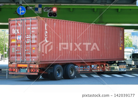 Trailer truck image Trailer truck image 142039177