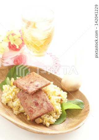 Spam fried rice 142041229