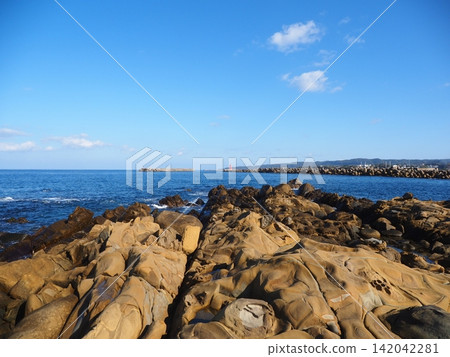 位於種子島西之表港的「歡迎來到種子島」紀念碑。 位於種子島西之表港的「歡迎來到種子島」紀念碑。 142042281