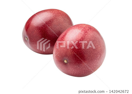 Two PNG images of cut-out passion fruit from Kagoshima Prefecture. Two PNG images of cut-out passion fruit from Kagoshima Prefecture. 142042672