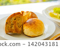 Lunch set with freshly baked bread at an ocean-view restaurant/cafe - a tropical resort (Amami Oshima, Kagoshima Prefecture) 142043181