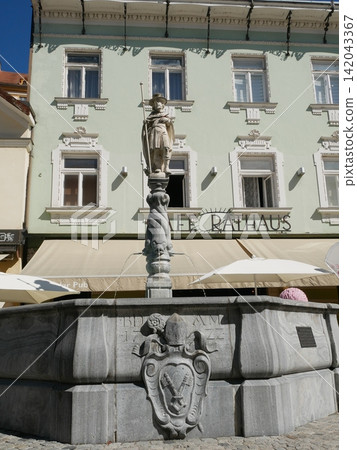 Fountain (Austria: Melk) Fountain (Austria: Melk) 142043367