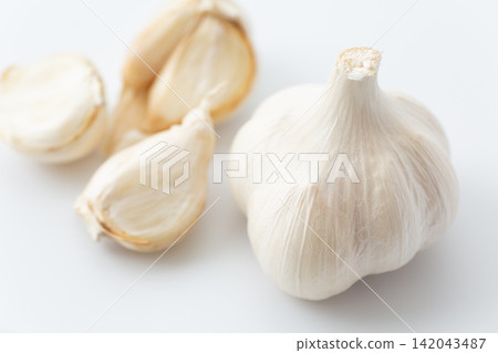 大蒜 142043487