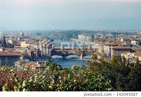 view of Ponte Vecchio bridge from Piazza Michelangelo view of Ponte Vecchio bridge from Piazza Michelangelo 142045087