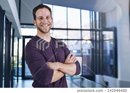 Office, crossed arms and portrait of business man with company pride, success and smile. Creative startup, professional and happy with person for career, work opportunity and job in workplace Office, crossed arms and portrait of business man with company pride, success and smile. Creative startup, professional and happy with person for career, work opportunity and job in workplace 142046480