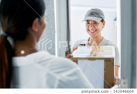 Woman, delivery and logistics order in home for customer package with supply chain, distribution or shipping. Female person, smile and courier employee for parcel postage or returns, import or export Woman, delivery and logistics order in home for customer package with supply chain, distribution or shipping. Female person, smile and courier employee for parcel postage or returns, import or export 142046604