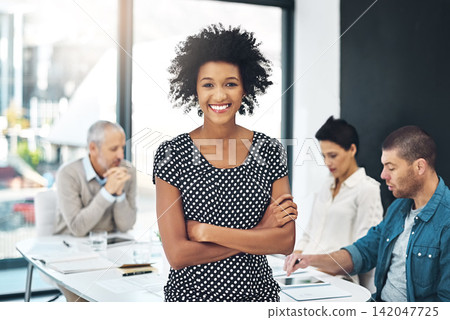 Portrait, woman and smile with crossed arms in office for teamwork, project review and meeting. Female person, happiness and internship in workplace at creative agency in New York city with diversity Portrait, woman and smile with crossed arms in office for teamwork, project review and meeting. Female person, happiness and internship in workplace at creative agency in New York city with diversity 142047725
