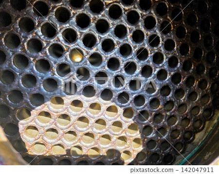 High Quality Welding Craftsmanship in Heat Exchanger Tube Grid Assembly High Quality Welding Craftsmanship in Heat Exchanger Tube Grid Assembly 142047911