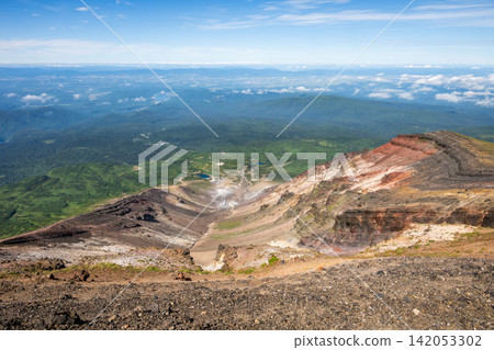 大雪山山脈旭岳的登山景色 大雪山山脈旭岳的登山景色 142053302