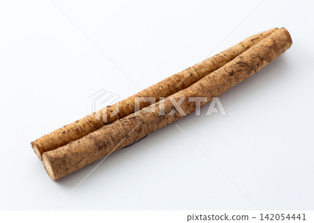 Burdock root Burdock root 142054441