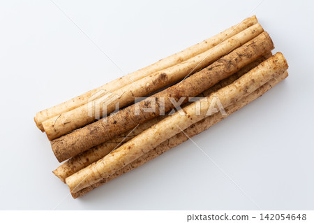 Burdock root Burdock root 142054648
