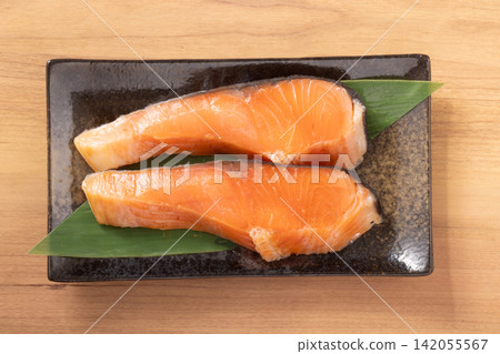 [Chilean-produced, Niigata-processed] Trout Salmon (Traditional preparation, salt-dried) 142055567
