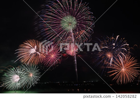 2026年琵琶湖大煙火大會:全景 2026年琵琶湖大煙火大會:全景 142058282