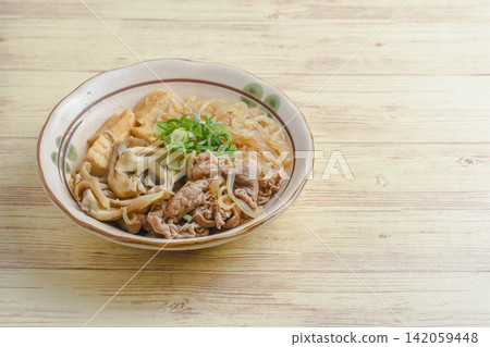 Sukiyaki-style stewed dish Sukiyaki-style stewed dish 142059448