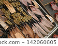 Unusual dried shrimp marinated in mirin 142060605