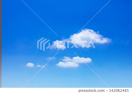 秋天的天空 秋天的天空 142062485