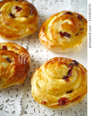 Cranberry Cheese Roll Cranberry Cheese Roll 142063070
