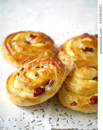 Cranberry Cheese Roll Cranberry Cheese Roll 142063081