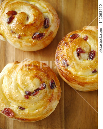 Cranberry Cheese Roll Cranberry Cheese Roll 142063420