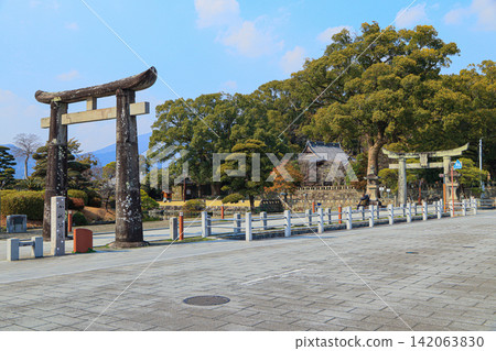 Ogi Park, one of Japan's Top 100 Historical Parks, located in Ogi City, Saga Prefecture. Ogi Park, one of Japan's Top 100 Historical Parks, located in Ogi City, Saga Prefecture. 142063830