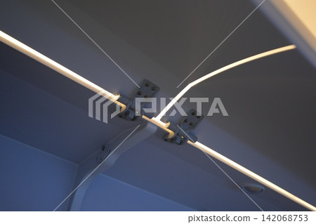 In-flight storage In-flight storage 142068753